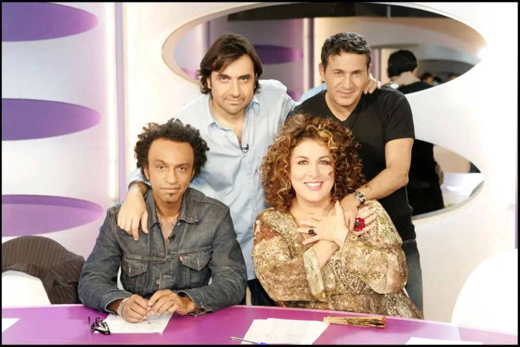 Dove Attia Et Marianne James En Couple