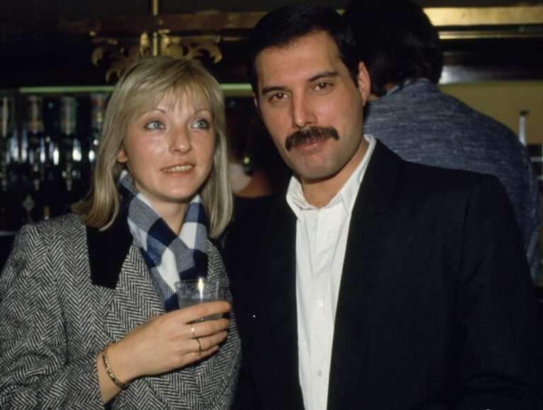 Freddie Mercury Et Son Fils