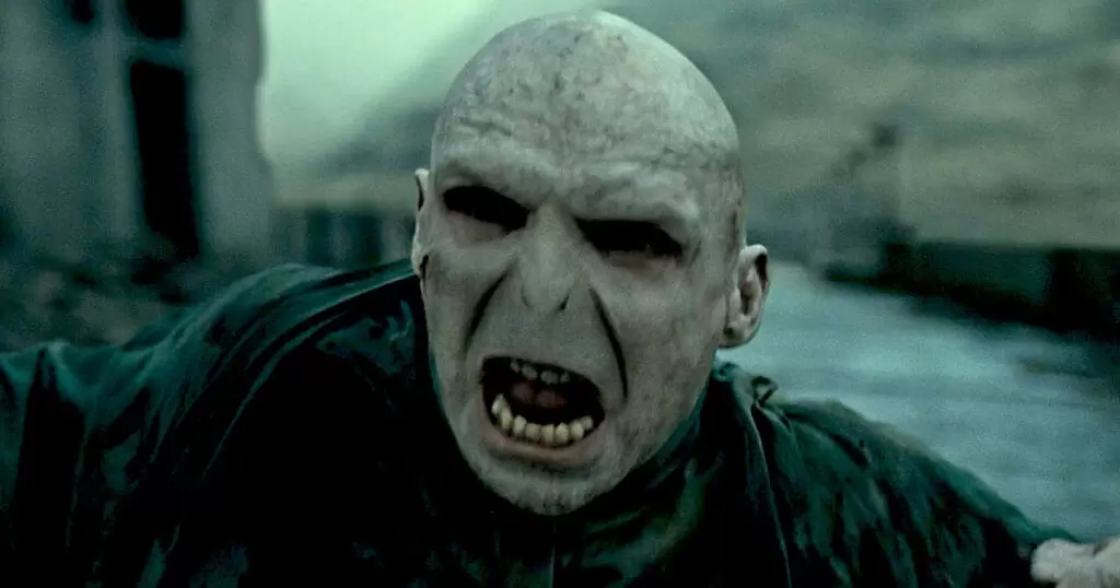 Pourquoi Voldemort A Tuer Les Parents De Harry
