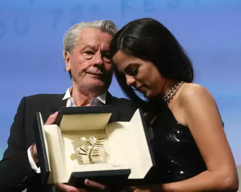 Anouchka Delon Et Son Fils