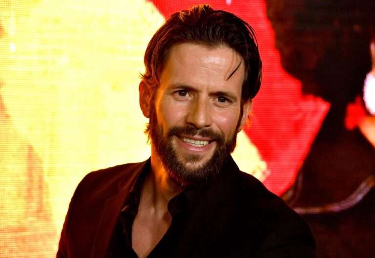 Christian Oliver Jeune Sauve Par Le Gong