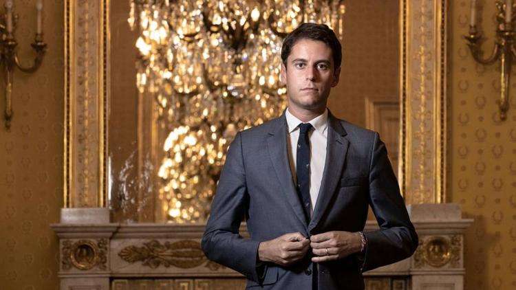 Gabriel Attal Taille Cm