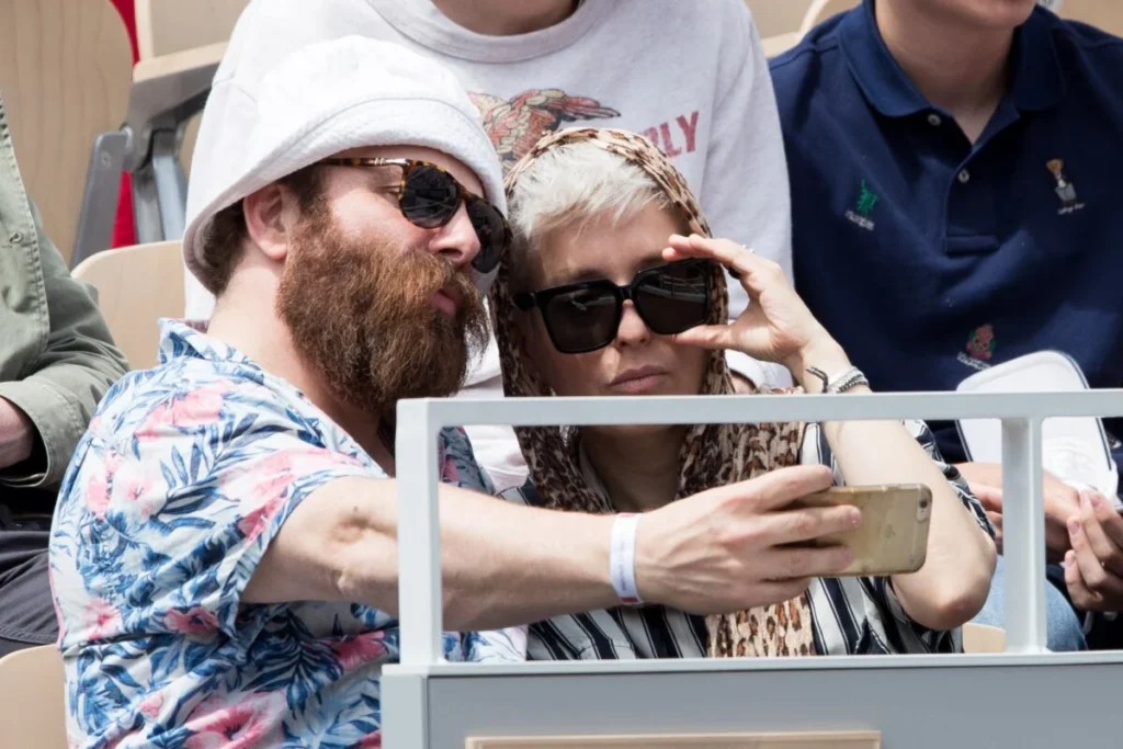 Jeanne Added Et Son Compagnon