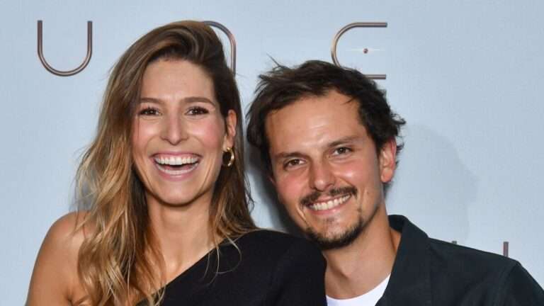 Laury Thilleman Couple
