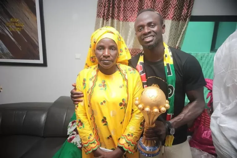 Sadio Mané Et Son Fils