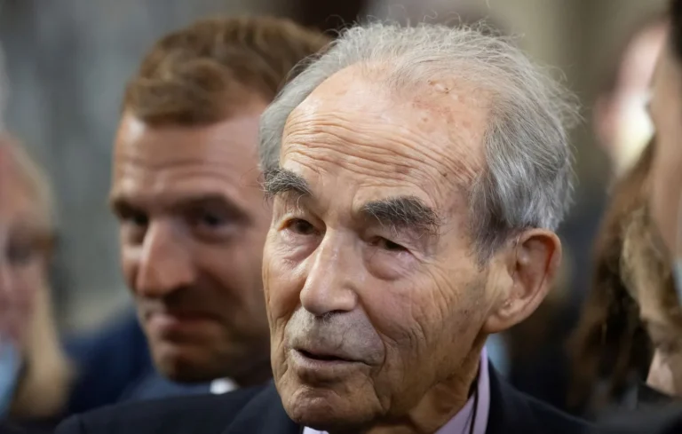De Quoi Est Mort Robert Badinter