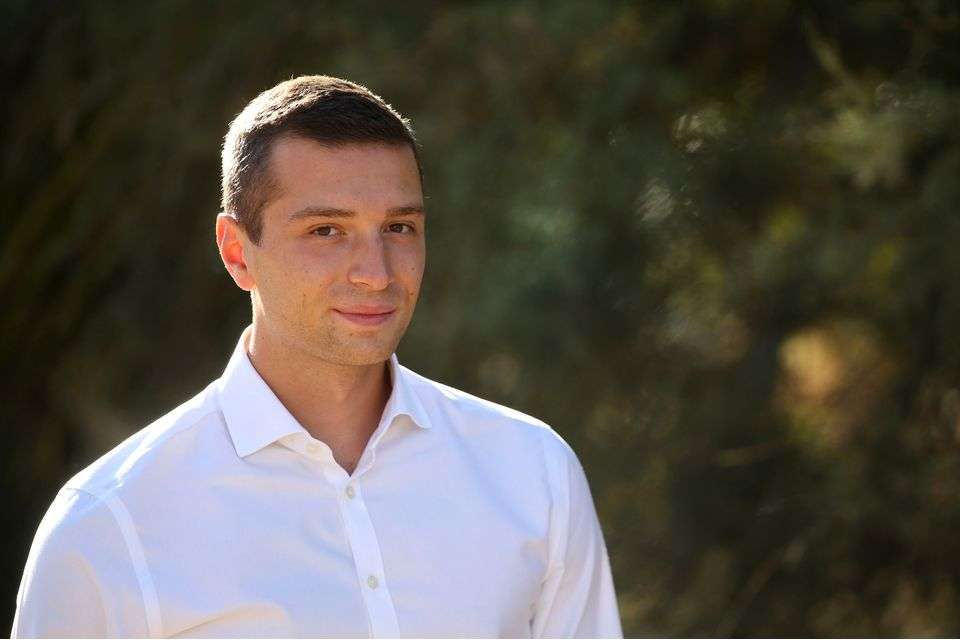 Taille Jordan Bardella