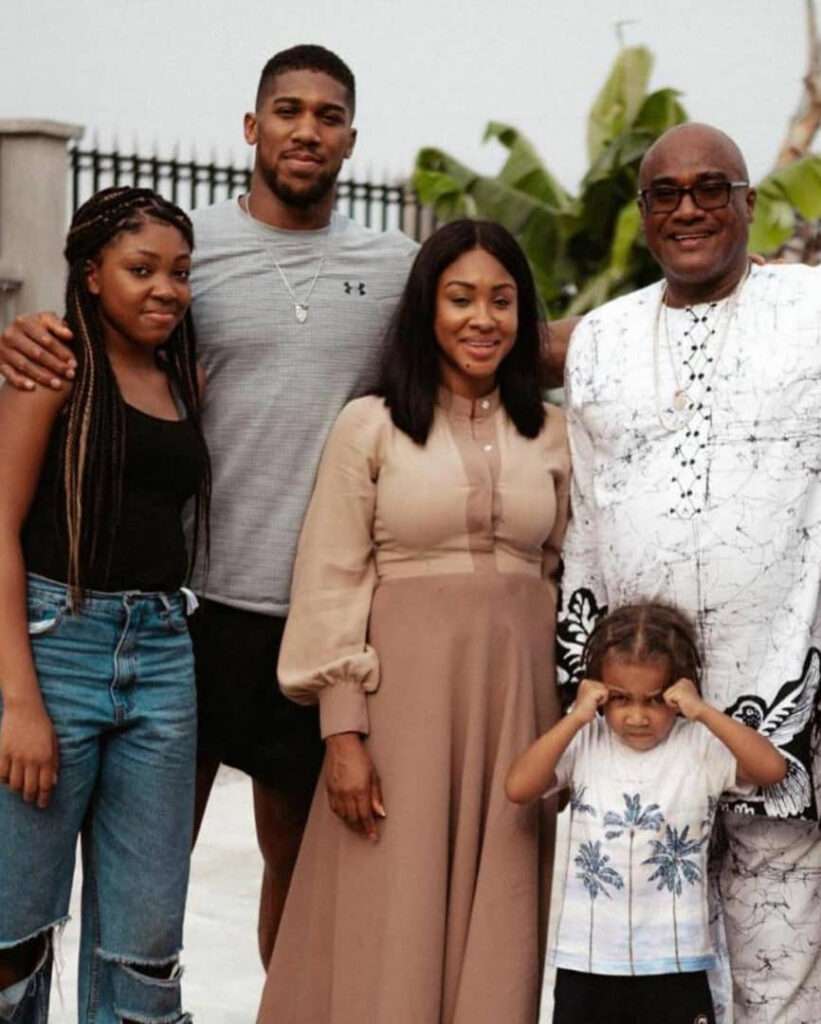 Anthony Joshua Origine Parents