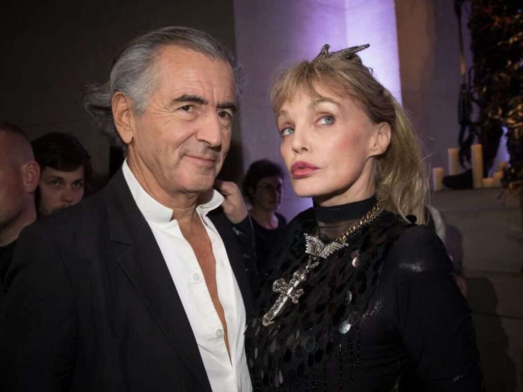 Bernard-Henri Lévy Et Sa Nouvelle Compagne