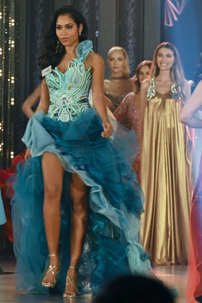 Clémence Botino Miss Monde 2024