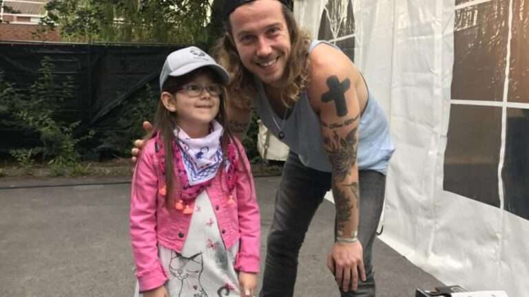 Julien Doré Et Son Fils