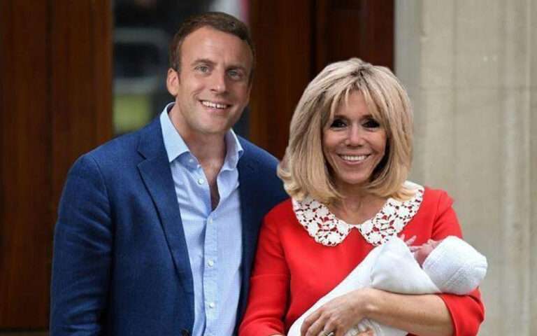 Brigitte Macron Enceinte Photo
