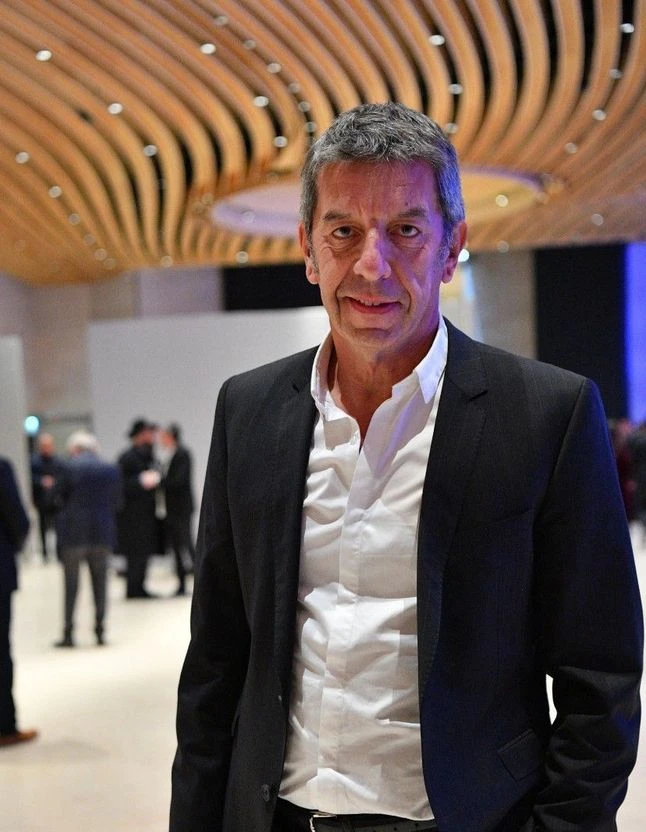 Docteur Michel Cymes Et Ses Fils