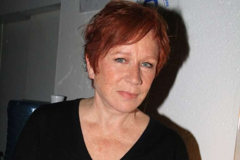 Eva Darlan Mari